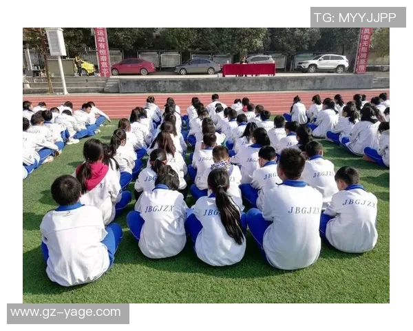 广州篮球队成长之路：从青涩梦想到辉煌成就的纪实记录